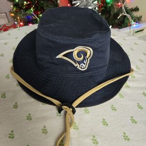 New Era NFL Los Angeles Rams Navy Blue On Field Sideline Bucket Hat One Size